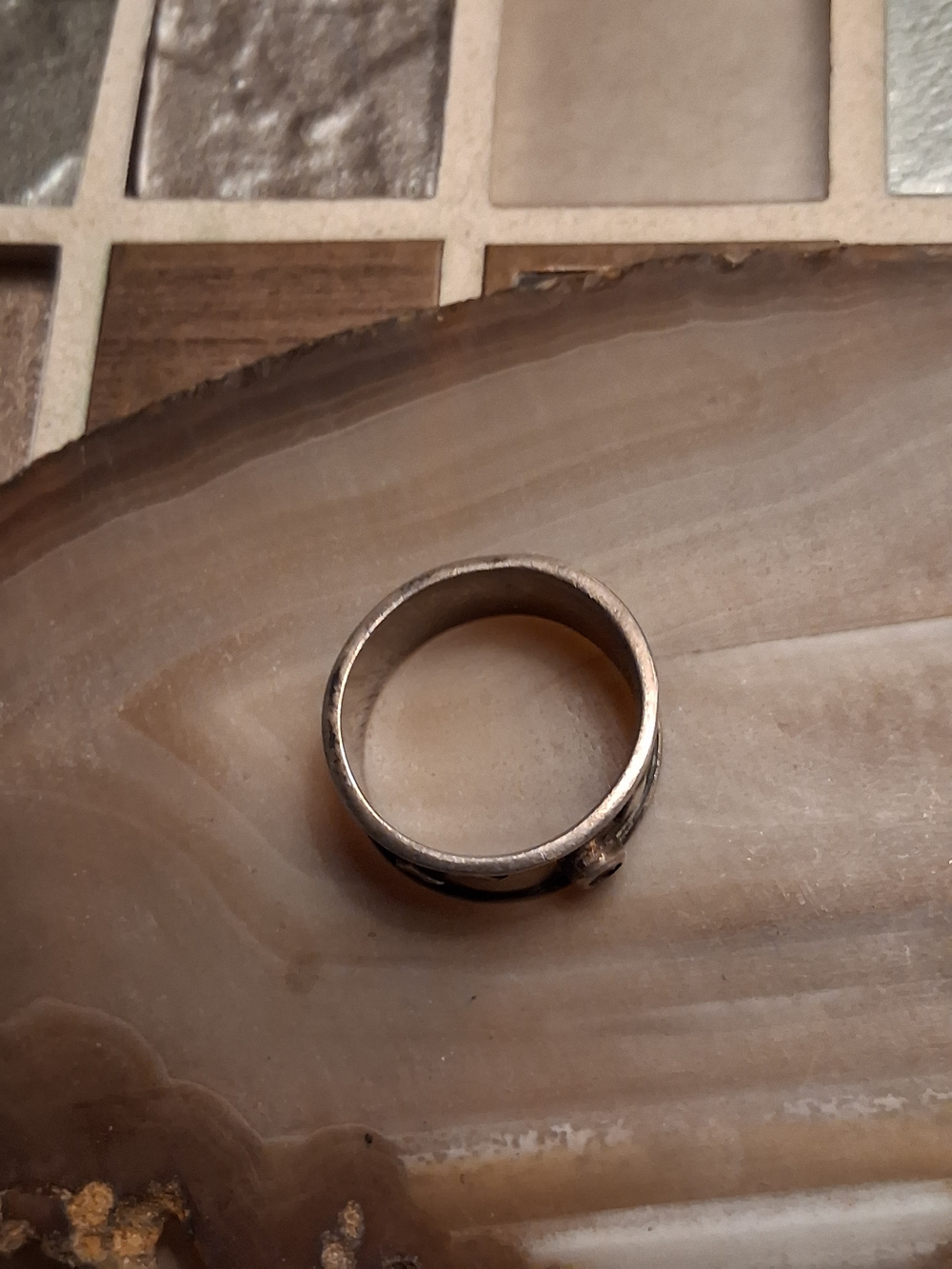 Sterling Silver Heart Band Ring with Pink Accent - Picture 4 of 7